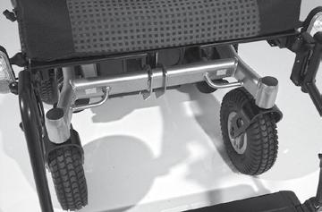 Zajištění při přepravě Elektrický vozík zajistíte pouze pomocí upevňovacích bodů [1] a [2]. Tyto upevňovací body jsou označené symbolem.