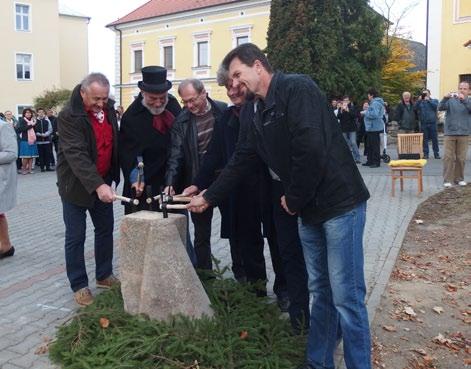 Oslavy 100. výročí vzniku republiky Milan Rada Za ŠKK Školská a kulturní komise města dostala na starost organizaci oslav 100. výročí vzniku Československé republiky.