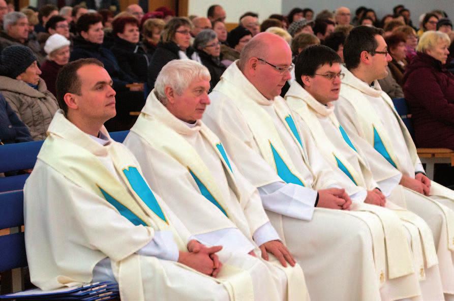 SPOLUPRACOVNÍCI Nevyšlapanou cestou Ze slibů netradičních spolupracovníků foto Člověk a Víra V sobotu 27. ledna 2018 se konala ve Zlíně pro salesiánskou rodinu celkem neobvyklá událost.