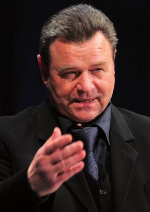 HEGER * KROâIL * KUDùLKA * BORN * DOSTÁL * KUBÍâEK * LEJSKOVÁ * LAPâÍKOVÁ * SMEJKAL * OND ÍâEK * LASICA * PAVLICA * WITTMANN * TR BOVÁ * BLATN * JUNÁK * MO A * MILKOV * BURE OVÁ * MERTA * KO ËÁL *