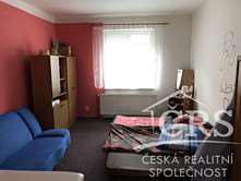 Srovnávací nabídka 1) Komenského, Zdice, užitná plocha 160 m 2, celková výmra pozemku 1 569 m 2 Jedná se o rodinný dům 4+1/G,B ležící na pozemku o celkové výmře 1.