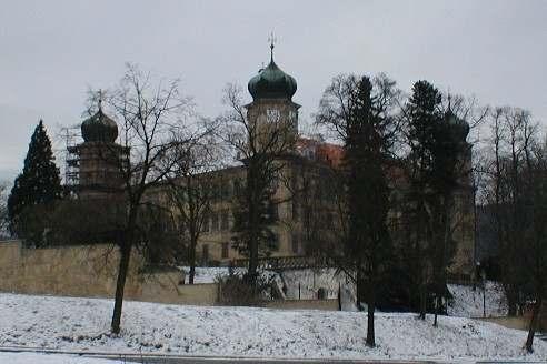 3. Zámek, Mníšek pod Brdy,