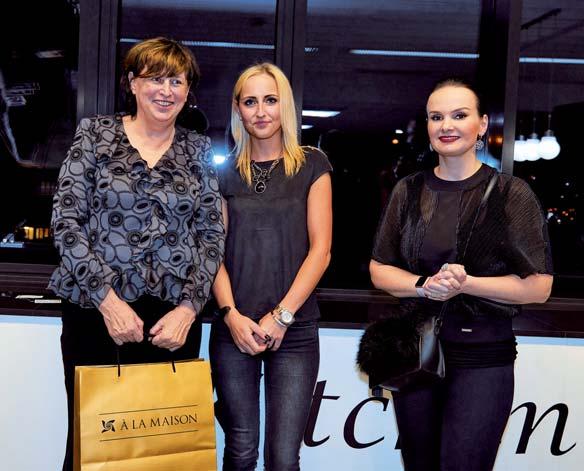 vychutnávali plody té práce 5 Miloslava Procházková (Avanti koberce) převzala