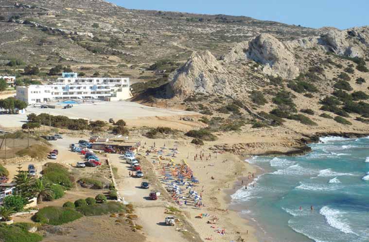 Hotel Royal Mare **** Zcela ojedinělé ubytování nabízející all inclusive v ceně na ostrově Karpathos, moderní hotel s komfortním ubytováním u píščité pláže,
