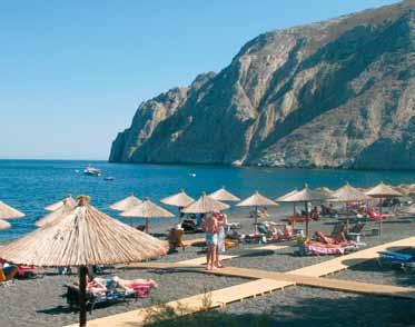> Santorini Kamari sleva až 17 % za včasnou rezervaci Letovisko: Kamari Stravování: snídaně (americký bufet) Poloha: nový a moderní hotelový komplex v kykladském stylu, od pobřežní promenády a široké