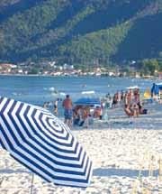 dítě do 12 let jen za 99 Kč konečná cena včetně polopenze Letovisko: Golden Beach Stravování: polopenze Snídaně: kontinentální formou bufetu Večeře: výběr ze dvou servírovaných menu