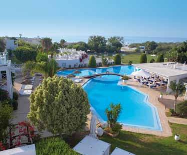 > Kypr Agia Napa sleva až 17 % za včasnou rezervaci Letovisko: Agia Napa Stravování: polopenze, za příplatek plná penze Obědy: servírované za příplatek Večeře: bufetové Poloha: hotelový areál je
