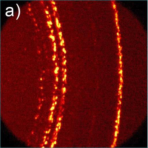 Zr_03 ZrN α-zr Intenzita α-zr ZrN 30 C 1000 C_3 ZrO 2 α-zr 1000 C_2