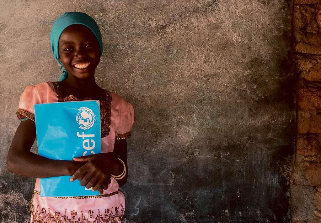 S AVIONEM PRO UNICEF KOMERČNÍ PREZENTACE Zaparkujte apomůžete dětem Řidiči, kteří zaparkují vostravském Avion Shopping Parku, přispějí na vzdělání dětí vnejchudších zemích světa.