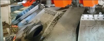 storage hoppers W Feeding of conveyors W Filling and emptying of weighing and loading devices W Filling of transport containers Provedení Construction Trubkový podavač je