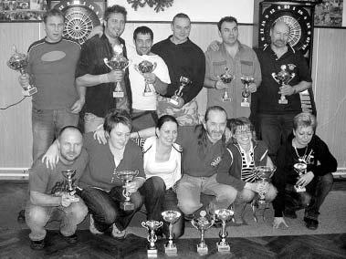 www.sipky.org HRÁLO SE 7 ADAK Open 2008 byl úspěšně zakončen! MÍROVÁ (Karlovarský kraj) Rok, který právě skončil byl z hlediska šipkování jednotlivců na mírovských polích zcela v poklidu.