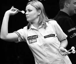 Ani předloňský vítěz Raymond van Barneveld, který jako první borec PDC hodil během MS devíti šipkovou hru.