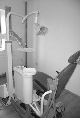Doplnili jsme vybavení charitního domu ve Svaté Helenû, pfiedev ím jsme z darû dovybavili zubní ambulanci (zubafiské kfieslo, pfiípravná linka pro zázemí, zubní ordinace, sterilizátor, rentgen a dal
