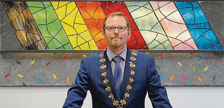 4 14. prosince 2018 Ústecko aděčínsko Specifika regionu se odráží ive Staronový rektor se chce zaměřit na lepší komunikaci s Prahou.