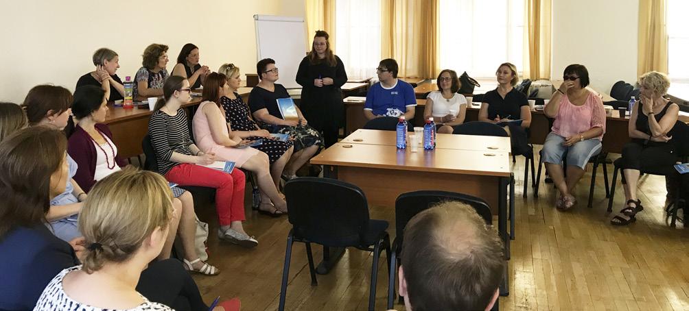 KONFERENCE A SEMINÁŘE KST ČR která dosud vždy pokryla anglickou část kurzu, zastoupila Mgr. et Mgr. Vladimíra Kvasničková, odborná asistentka katedry jazyků Právnické fakulty UK.