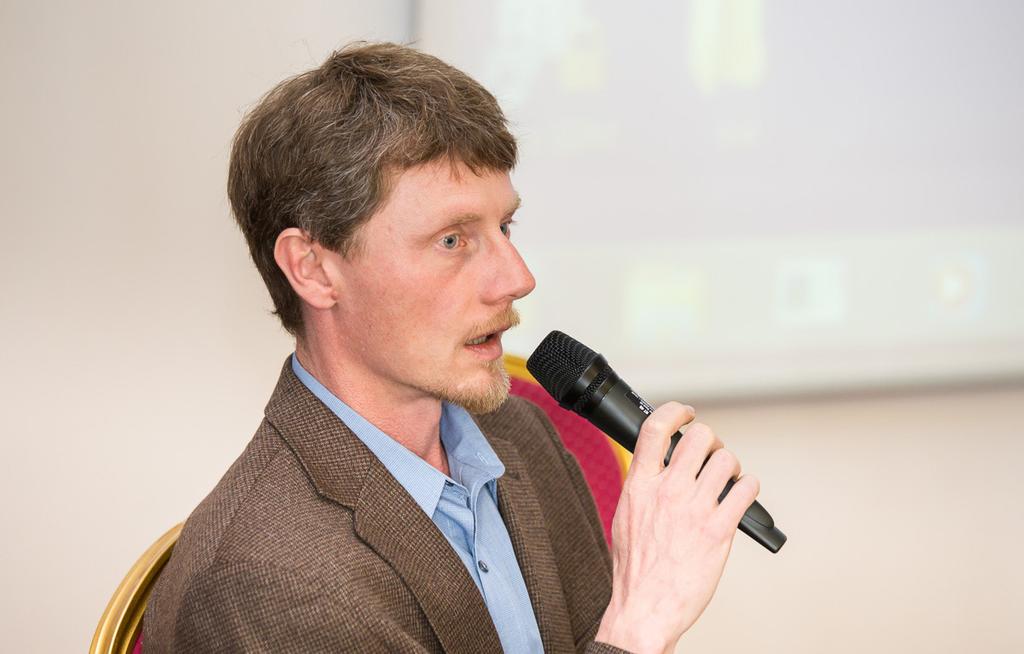 metrů, srovnání pravé a levé komory. Tento projekt probíhal ve spolupráci s IKEM (doc. Melenovský). Rovněž byl analyzován vliv hypercholesterolémie na srdeční funkci, tzn.