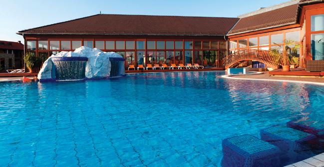 Greenfield Hotel Golf & Spa**** Praha Bükfürdő 450 km, Brno Bükfürdő 248 km, Ostrava Bükfürdő 397 km, Písek Bükfürdő 359 km Bükfürdő SOFT ALL INCLUSIVE Hotel, který má vlastní termální lázně, se