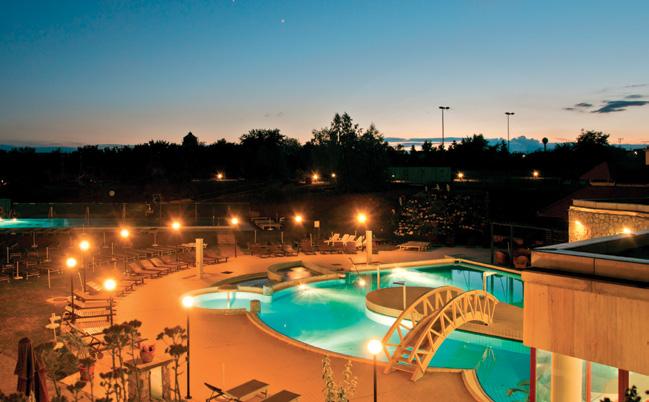 Tapolca Hotel Pelion**** Praha Tapolca 499 km, Brno Tapolca 300 km, Ostrava Tapolca 446 km, Písek Tapolca 432 km Hotel má vlastní termální lázně.