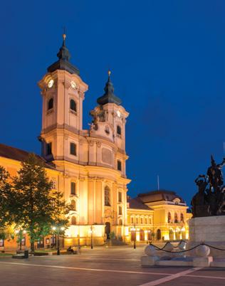 Prohlídka končí v Údolí krásné ženy, kde se nachází celá řada vinných sklípků s bohatou nabídkou věhlasných vín. Termíny počet nocí trasa viz.