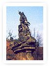 Tuto sochu postavili jako poděkování za ochránění města před cholerou. Velkou úctu jevili v Ratiboři českému mučedníku, kterým byl sv. Jan Nepomučen.