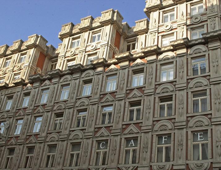 Palác Adria, sídlo ESA BIC Prague Primátorka Adriana Krnáčová Planetárium Praha, otevřeno 20. 11. 1960 EGNOS a Galileo a z průzkumu Země z báze Copernicus.