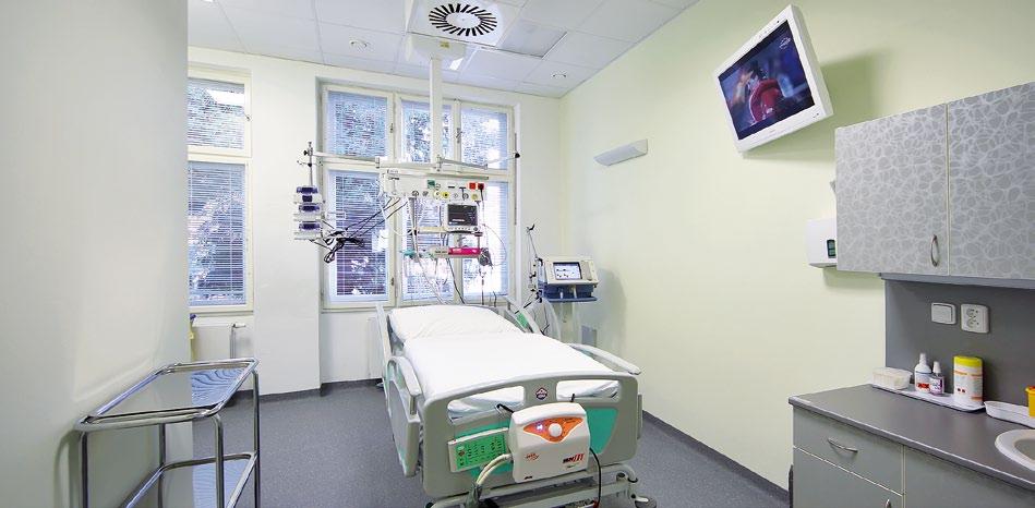 Významné události uplynulého kalendářního roku 2011 2.0 Jednotka dlouhodobé intenzívní péče, odd. ARO Nemocnice Přerov po překonání kritického stavu.