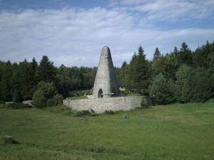 Památník v Dukelském průsmyku (Duklianskom priesmyku) na slovensko-polské státní hranici 8. 9.