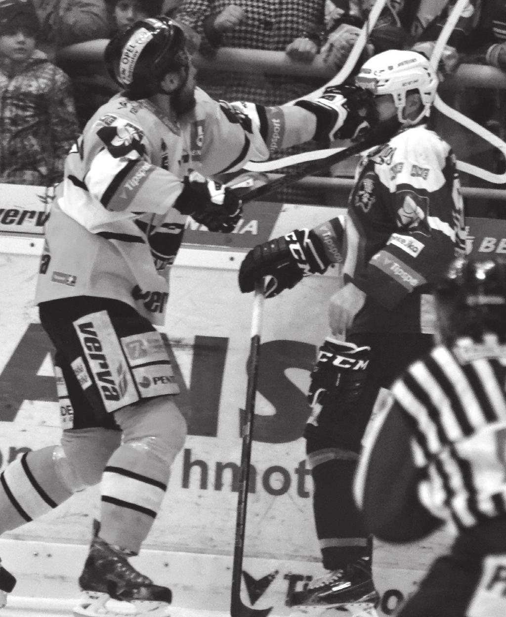 PSG Zlín 21 53:74 24 13. HC Dynamo Pardubice 22 53:72 20 14.