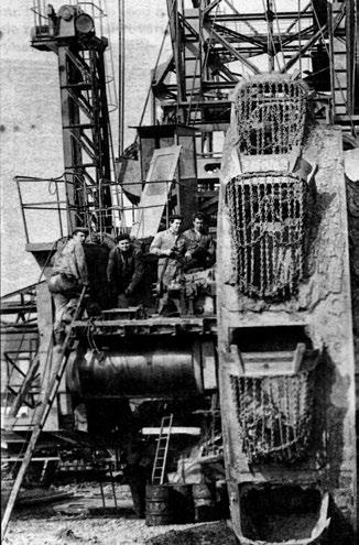provozech Milžany, Přezetice, Nástup Prunéřov, vytěženo celkem 1,8 mil. t uhlí). Přelomovým rokem 1956 se však datuje počátek dynamického rozvoje lomu Prunéřov, později přejmenovaného na Důl Nástup.