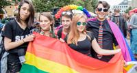 PRAGUE PRIDE 2017 Sedmý ročník LGBT festivalu se konal od 7. do 13. srpna 2017. Jeho tématem byl rozdíl mezi tolerancí a skutečným respektem.