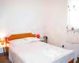 domu Hotel BRZET ***» Omiš, Nemira 15 m Popis: Moderní klimatizovaný hotel sestává z hotelové budovy, z restaurace a recepce.