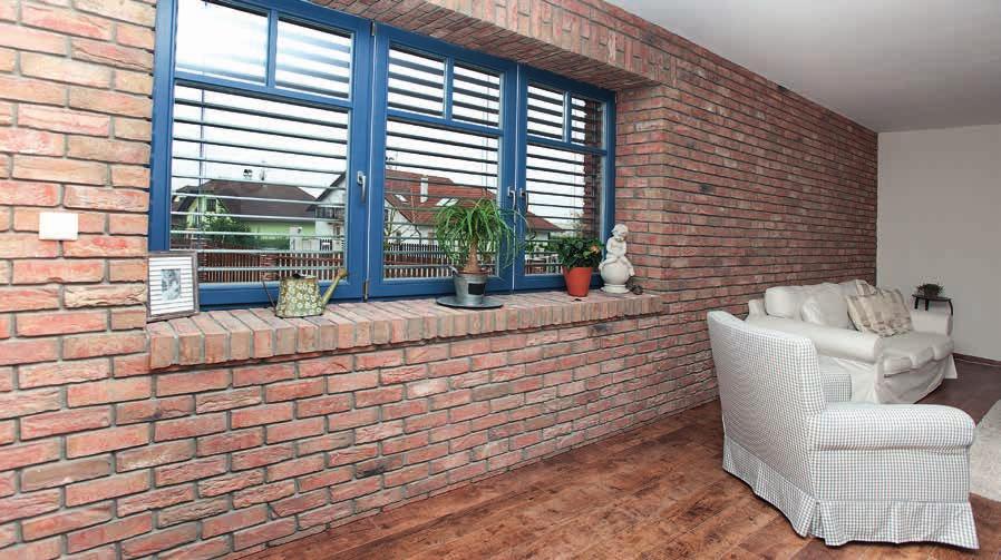 Úhlové rohové pásky jsou k dispozici pro vnější a vnitřní úhly stěny 45.