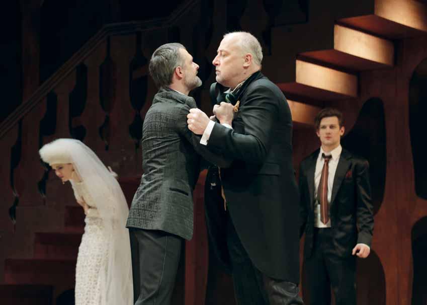 František Strnad (Max), Robert Finta