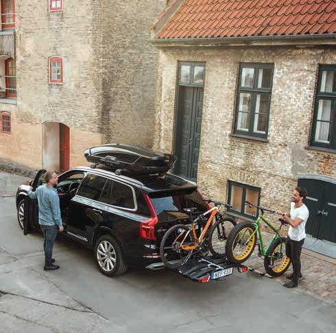 Nosiče kol pro montáž na tažné zařízení Thule EasyFold XT Thule EasyFold XT Nosiče kol Nosiče kol pro montáž na tažné zařízení Plně skládací kompaktní a snadno použitelný nosič kol pro montáž na