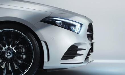 Aktivní brzdový asistent Active brake assist může v případě nouze automaticky brzdit. V každé situaci tak budete mít pocit jistoty a bezpečí. Co víc si od automobilu přát? Konektivita.