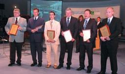 číslo 7 8/2008, strana 20/244 VYHLÁŠENÍ VÍTĚZNÝCH STAVEB SOUTĚŽE VODOHOSPODÁŘSKÁ STAVBA ROKU 2007 Jan Plechatý Svaz vodního hospodářství ČR spolu se Sdružením oboru vodovodů a kanalizací ČR vyhlásil