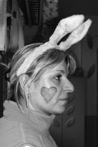 2012 jsme se sešli na zahradě Domova a společně v duchu českých tradic oslavili Velikonoce.