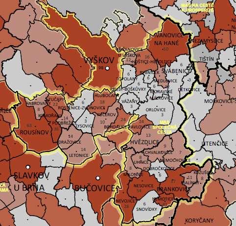 Ve výjimečných případech jsou zajišťovány školní autobusy soukromými dopravci a to pouze některé spoje.