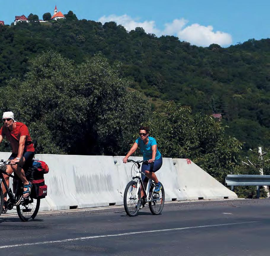 169 Svodidla ŠEDÁ 169 VIBROLITÝ barva ŠEDÁ povrch vibrolitý standard bez úprav HS02 HS03 CSB - SVODIDLO 120 prvek koncový barva šedá povrch vibrolitý bez úpravy -