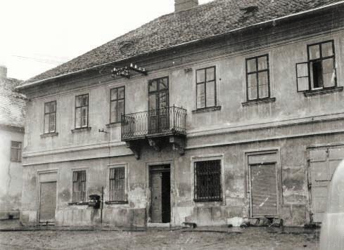 Ungar Emil, výroba lihovin, výčep piva, vína a lihovin, Zborovská 86 1911