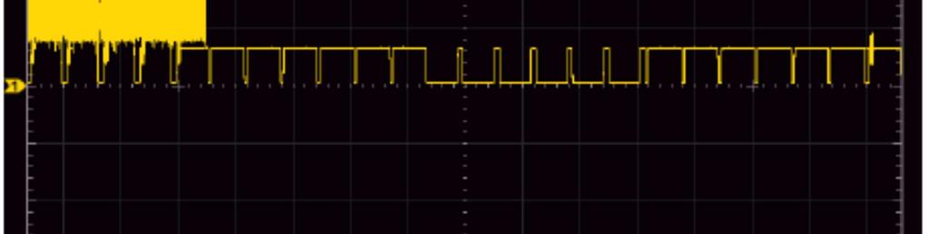 - Pokud problém přetrvává, kontaktujte distributora. 2. Po zachycení signálu není na obrazovce zobrazen tvar vlny signálu. - Zkontrolujte, zda je sonda správně připojena k vodiči připojujícimu signál.