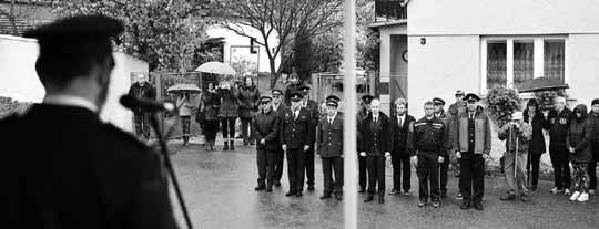 Během projevů zaznělo i to, že republiku tvoří města a obce a hlavně její občané, přičemž obec není žádné imaginární seskupení zastoupené radnicí či úřednictvem, ale obec je zejména společenství