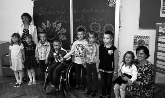 V letošním školním roce bude naši školu navštěvovat celkem 41 žáků, z toho 8 prvňáčků. Přeji všem dětem, aby vše nové zvládly společně se svými paní učitelkami a rodiči s úsměvem.