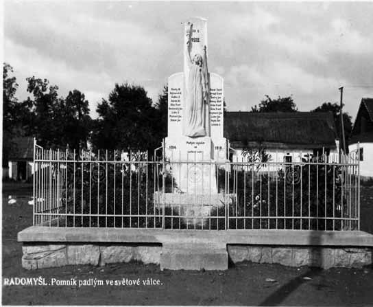 Tyto sochy všem připomněly blížící se výročí 100 let od vzniku Československé republiky. Písecké zážitky jistě udělaly všem dětem velkou radost. Marie Krejčová a 3. Tř.