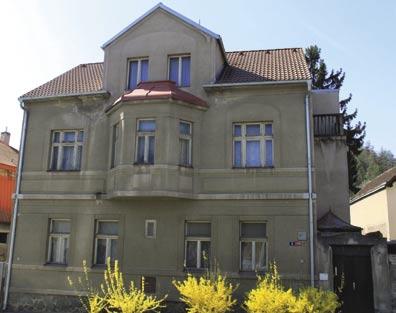 oficiálním dokumentem a žádostí o projednání a podporu projektu, uzavírá prvotní jednání starosta MČ Praha 16 Mgr. Karel Hanzlík.