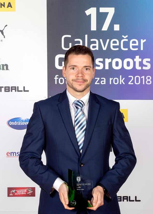 bulletin Futsal Oběžník FUTis 2019/01 Vážení futsalisté! Stojíme na prahu nového roku 2019. K tomu jako vždy patří korunovace nejlepších futsalistů za uplynulý rok.