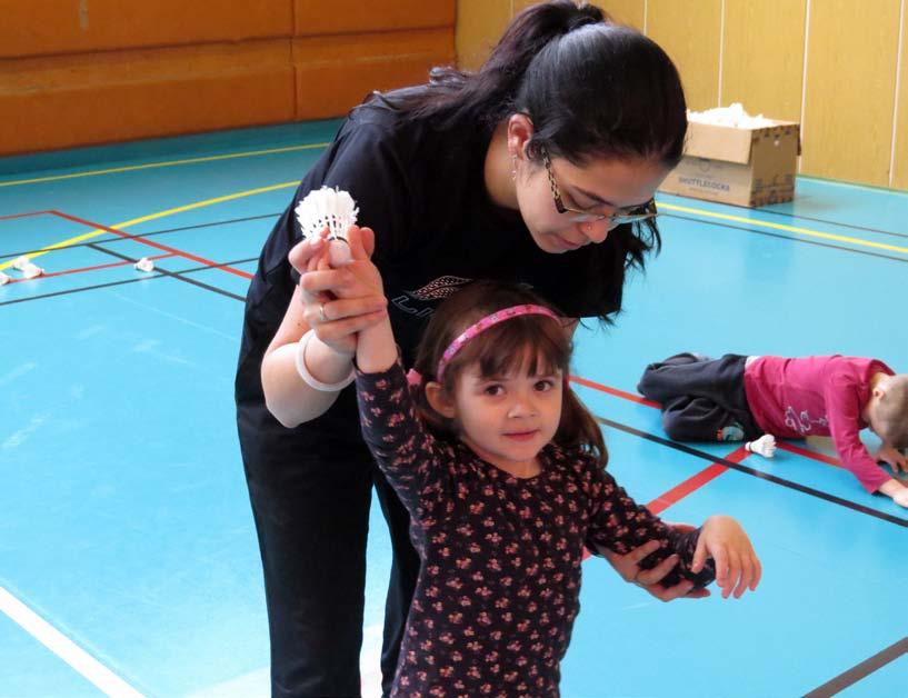 9BADMINTON Badmintonová Akademie Lukáše Kroce První a dosud jediná akademie v České republice, která nabízí kvalitní kombinaci studia a sportu na vrcholové úrovni.