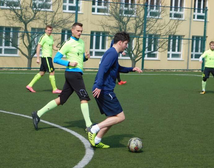 MALÁ KOPANÁ www.fotbal-most.cz www.fotbalmost.cz 3G Sport z. s. Od roku 2013 vede soutěž Mostecké ligy malé kopané sdružení 3G Sport.