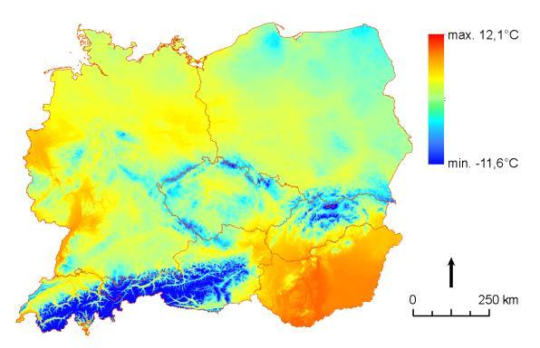 Vektorové vrstvy jsou v dalším kroku proříznuty gridem EEA pomocí nástroje intersect.