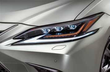 LEXUS ES ZCELA NOVÝ ZÁŽITEK! Odvážně provokativní a vzrušujícínový model Lexus ES 300h radikálně mění veškeré představy o současných luxusních sedanech.